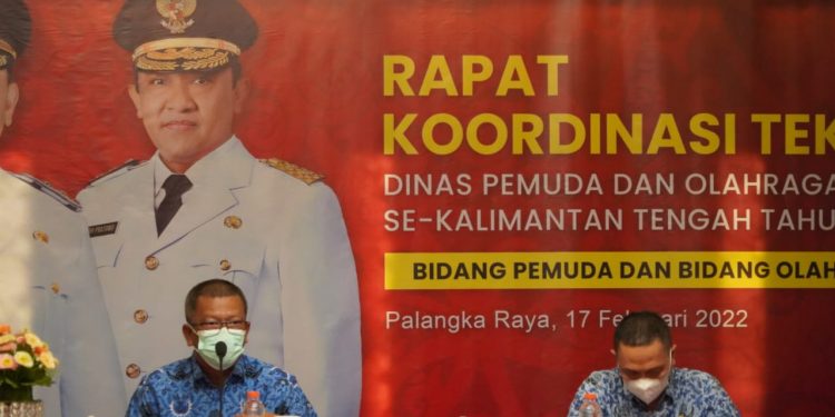 Asisten PemKesra Katma FD Buka Rakornis Kepemudaan dan Keolahragaan se-Kalimantan Tengah