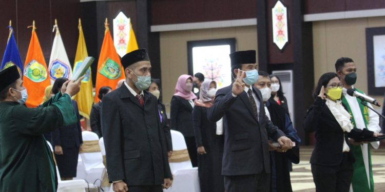Atas Nama Gubernur, Pj. Sekda Nuryakin Lantik 402 Pejabat Fungsional Lingkup Pemprov Kalteng