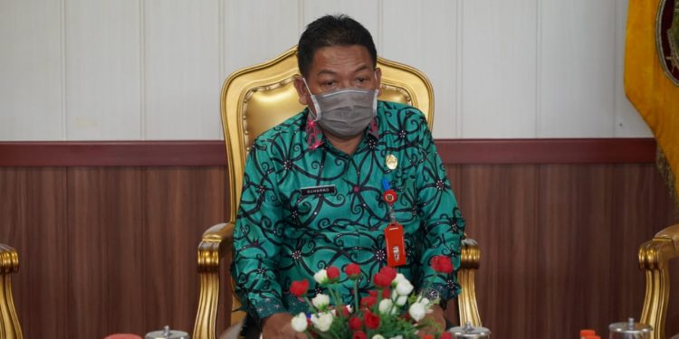 Plt. Karo PBJ Suharno Hadiri Penandatanganan Surat Edaran bersama Mendagri dan Kepala LKPP Secara Virtual