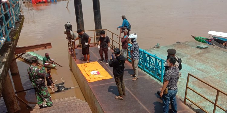 Warga Palangka Raya Temukan Mayat Mengapung di DAS Kahayan