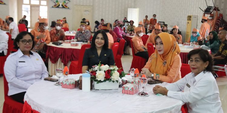 Asisten Adum Lies Fahimah Buka Rakerda Bidang Pariwisata dan Kebudayaan se-Kalteng