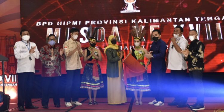 Asisten Adum Lies Fahimah Buka MUSDA XVII BPD HIPMI Kalteng