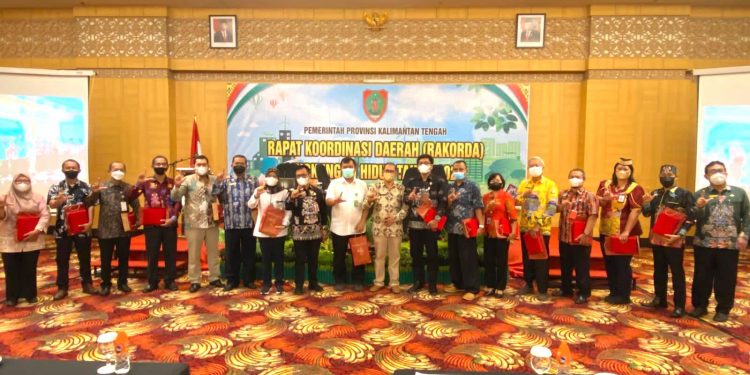 SAHLI Gubernur Kalteng Bidang Pemerintahan, Hukum dan Politik Buka Rakorda Lingkungan Hidup Tahun 2022