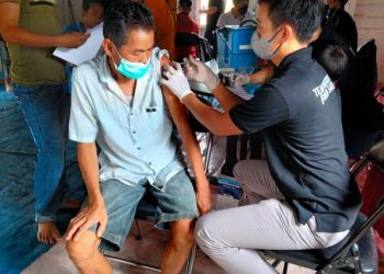 Masyarakat Tanah Siang Antusias Ikuti Vaksinasi Covid-19