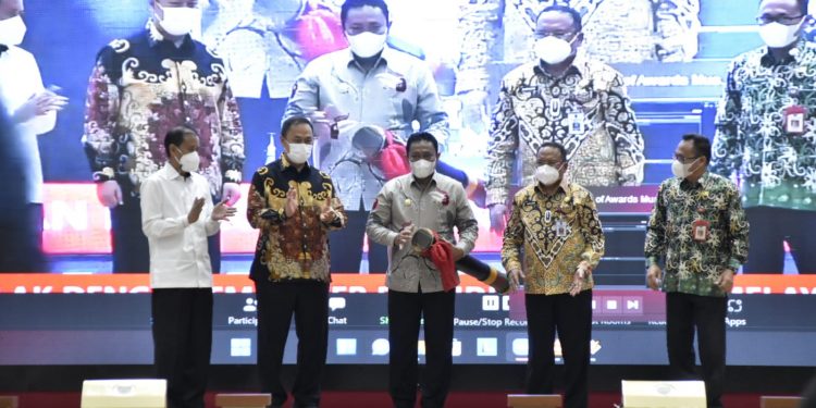 Wagub Kalteng Edy Pratowo Resmi Luncurkan Core Values ASN BerAkhlak