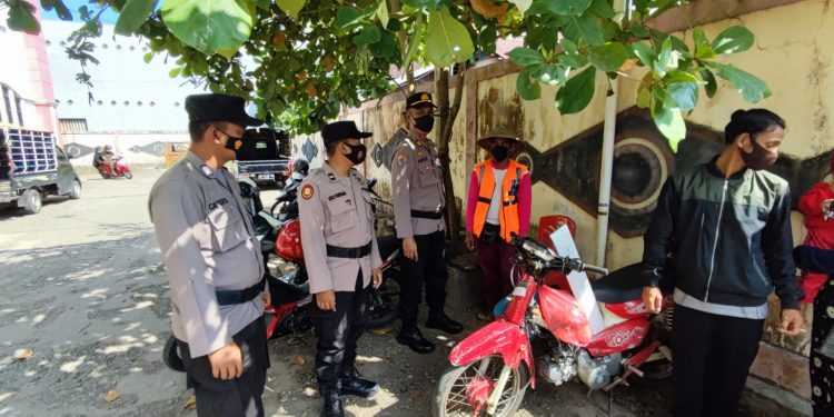 Tim Yustisi Polres Seruyan Gencarkan Kegiatan Himbauan Prokes