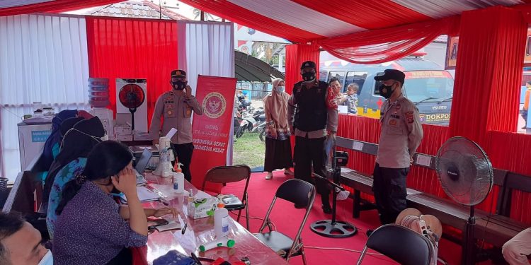 Kapolsek Seruyan Hilir Pantau Pelaksanaan Vaksinasi Pos Pengamanan Lebaran