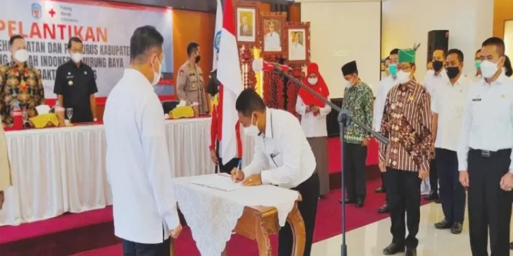 Heriyus Pimpin PMI Murung Raya Periode 2021-2026