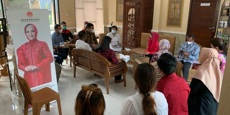 Gebyar Safari Ramadhan Fasilitasi IKM Lapak Gratis Untuk Partisipasi Pemulihan Ekonomi Nasional