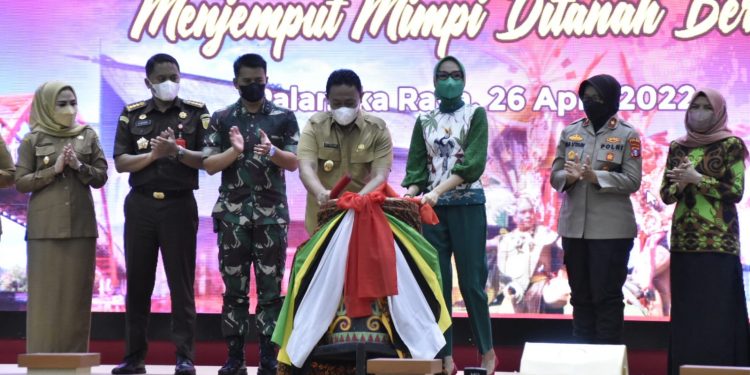 Tahun 2022 Dekranasda Kalteng Melakukan Pemasaran Melalui Platform Digital E-Commerce