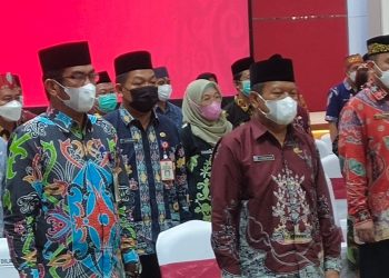 Gubernur H. Sugianto Sabran : Pejabat Yang Baru Dilantik Dituntut Untuk Dapat Melaksanakan Tugas Akhir