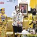 Puncak Peringatan Hari Kartini, Wagub Edy Pratowo Serahkan Penghargaan Kepada 14 Perempuan se-Kalteng Yang Berprestasi