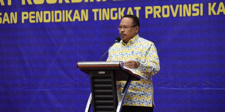 Pj. Sekda Kalteng Buka Rapat Koordinasi Teknis Indikator SPM Pendidikan Tahun 2022