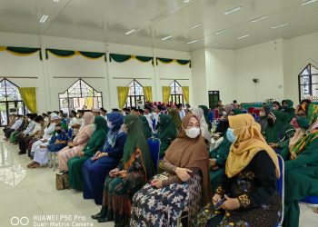 Pj.Sekda H. Nuryakin Bersilaturahmi dan Safari Ramadan di Aula Masjid Al-Istiqlal Kota Puruk Cahu