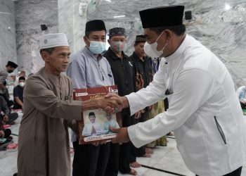 Safari Ramadan di Masjid Jami Istiqomah Desa Kandui Kabupaten Barito Utara, Pemprov Kalteng Berikan Bantuan