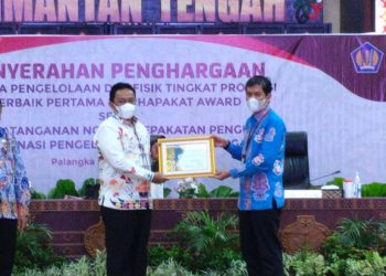 Gubernur H. Sugianto Sabran Apresiasi Kinerja Pemprov. Kalteng Yang Berhasil Menerima 2 Penghargaan Sekaligus