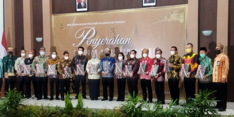 14 Pemkab/Kota Se-Kalteng Serentak Raih WTP