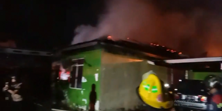 Rumah Rental Mobil di Palangka Raya Hangus Terbakar