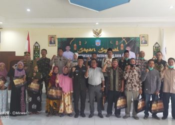 Perdie M Yoseph Hadiri Safari Syawal Kedua di Kecamatan Laung Tuhup