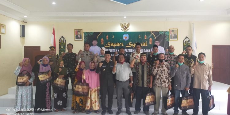 Perdie M Yoseph Hadiri Safari Syawal Kedua di Kecamatan Laung Tuhup