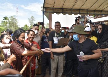 Gubernur Kalteng H. Sugianto Sabran Berikan Apresiasi Kepada Peserta Lomba Mangaruhi FBIM 2022