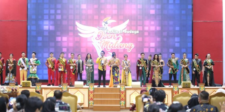 Malam Grand Final Pemilihan Jagau & Nyai Bawi Pariwisata Kalimantan Tengah Tahun 2022