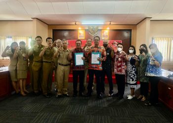 Tingkatkan Keunggulan Komparatif dan Kompetitif Pelaku Usaha Perikanan, Kadislutkan Prov. Kalteng – Kadislutkan Prov. Bali Tandatangani PKS