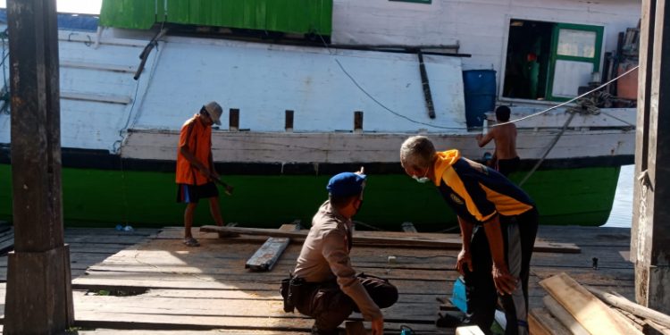 Satpolairud Polres Seruyan Sambang Masyarakat