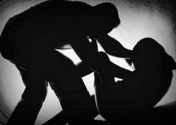 Bejat! Tante dan Ponakan Digarap