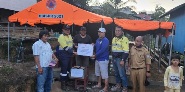 PT SAB Salurkan Bantuan ke Korban Kebakaran di Kelurahan Batu Bua 1