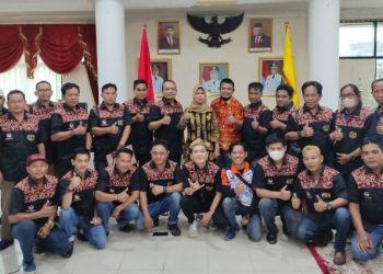 Pj Bupati Barsel Harapkan Wartawan Menulis Berita Membangun
