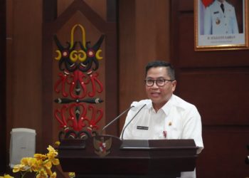 Asisten Ekbang Leonard S. Ampung Melepas Kontingen KORMI Kalteng Menuju FORNAS ke IV di Palembang