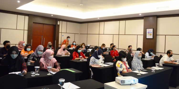 Dinas Kesehatan Prov. Kalteng Laksanakan Pertemuan Kick Off Meeting GF ATM Komponen AIDS