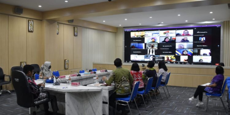 Kadis Kominfosantik Kalteng Buka Workshop Uji Konsekuensi Bagi Pejabat Pengelola Informasi dan Dokumentasi