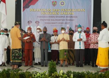 Sekda H. Nuryakin Hadiri Pelantikan dan Pengukuhan Pengurus Daerah PHDI Provinsi Kalteng Periode 2022-2027