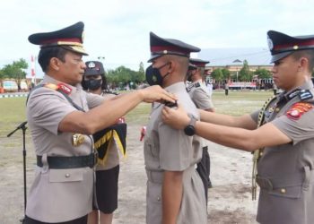 Kapolda Kalteng Lantik 184 Bintara Remaja
