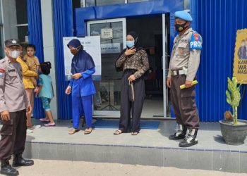 Polsek Hanau Terus Ingatkan Warga Untuk Tetap Disiplin Prokes