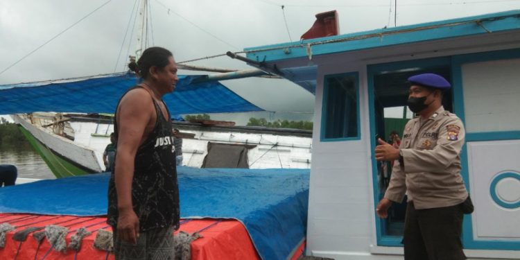 Satpolairud Polres Seruyan Himbau Awak Kapal Untuk Jauhi Narkoba