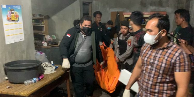 Pemuda 30 Tahun Nekat Gantung Diri dengan Kain Sarung di Dapur