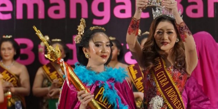 Gloria Esteriana Remaja Asli Dayak Kalteng Raih Gelar Putri Citra Indonesia Tahun 2022
