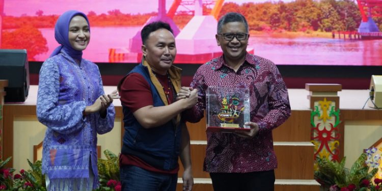 Gubernur Kalteng Jamu Makan Malam Kasad Jenderal TNI Dudung Abdurahcman