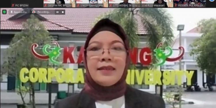 Sahli Gubernur Bidang Kemasyarakatan dan SDM Suhaemi Tutup Pelatihan Kepemimpinan Pengawas Prov. Kalteng