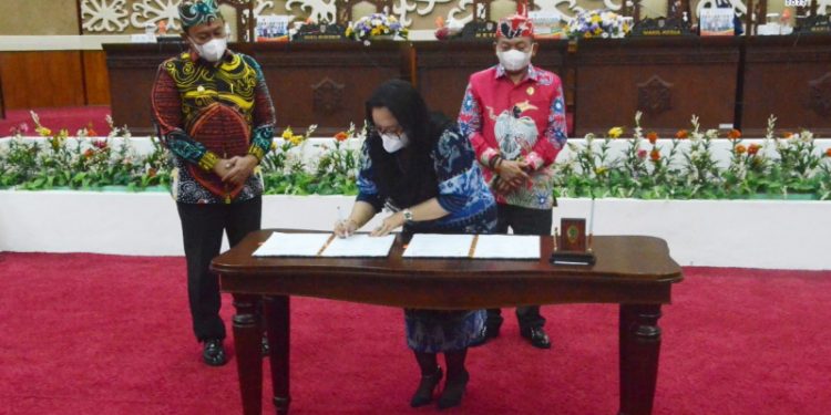 Wakil Gubernur Hadiri Rapat Paripurna Keenam DPRD Kalteng