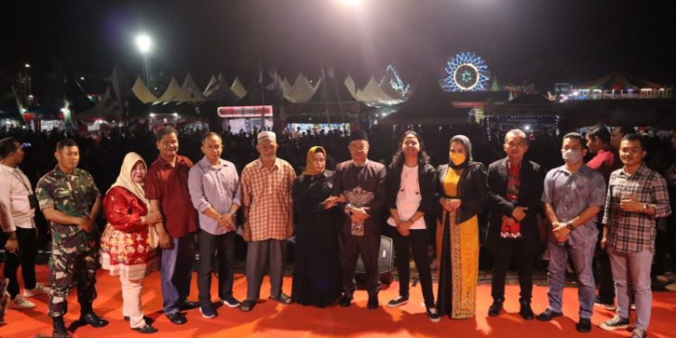 Waka Polres Seruyan Hadiri Acara Penutupan Seruyan Expo 2022