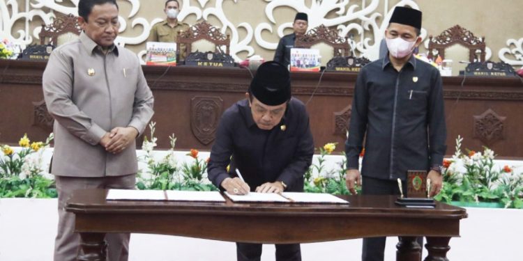 DPRD Kalteng Gelar Rapat Paripurna, Tiga Raperda Disetujui