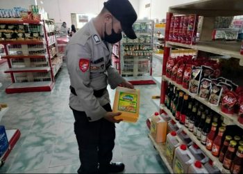 Anggota Polsek Seruyan Hilir Cek dan Kontrol Pasar Saik Kuala Pembuang