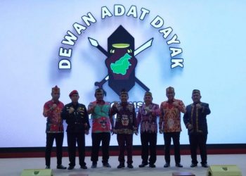 Saatnya Masyarakat Dayak Merdeka Dari Kemiskinan dan Ketertinggalan
