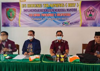 SMKN-1 Melaksanakan In House Training Kurikulum Merdeka