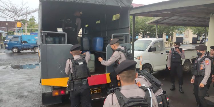 Penimbun Ratusan Liter BBM, Diamankan Tim PPRC Polda Kalteng