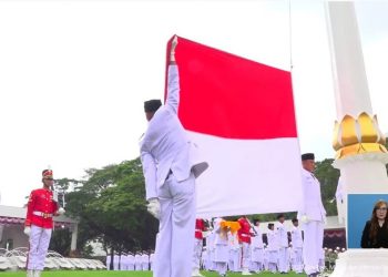 Paskibraka Asal Kota Palangka Raya Jadi Penggerek Bendera di Istana Negara